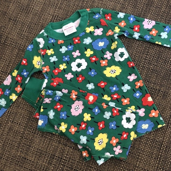 Hanna Andersson Other - Hannah Andersson Floral Zipper Pjs 3-6 months